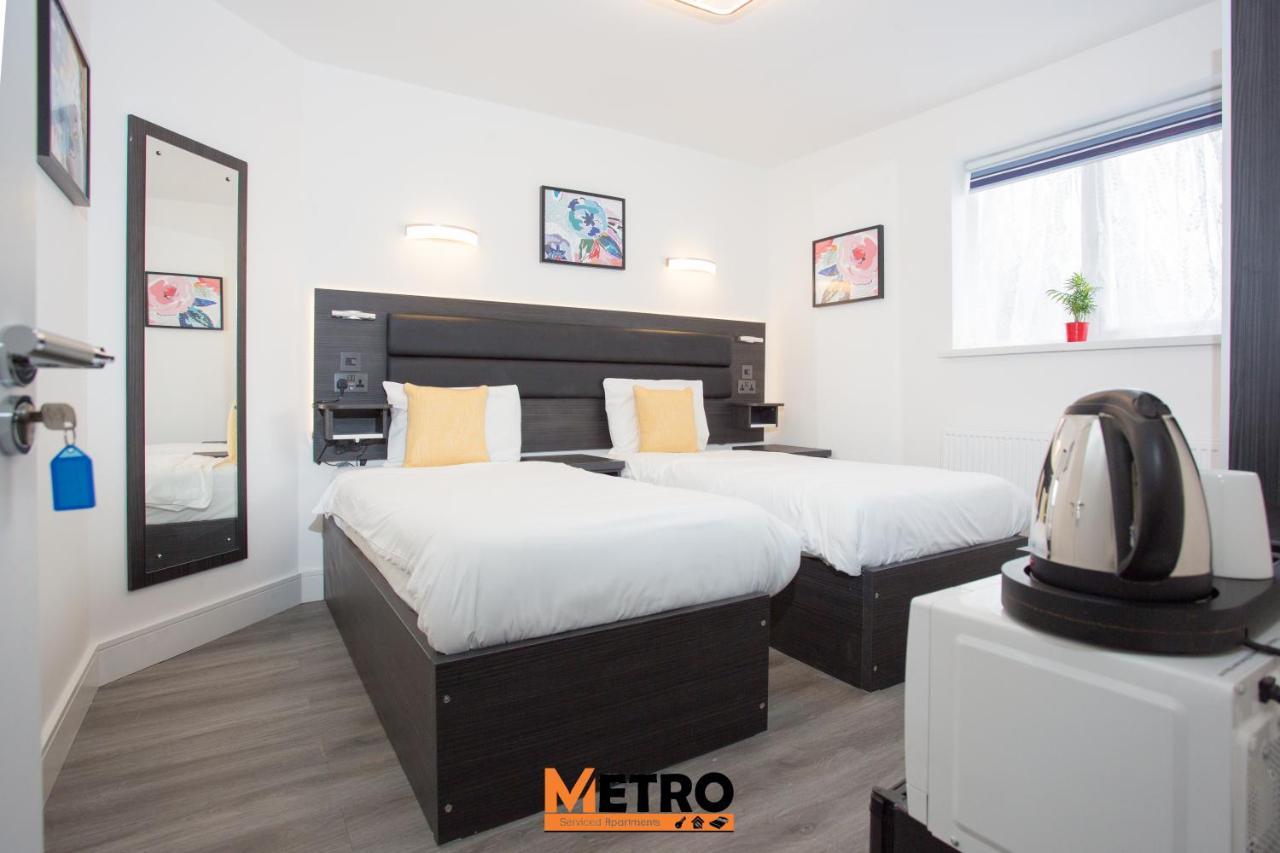 Legoland Heathrow Windsor Apartment Hotel Slough Ngoại thất bức ảnh