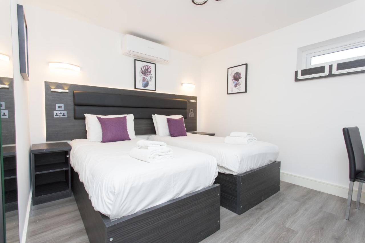 Legoland Heathrow Windsor Apartment Hotel Slough Ngoại thất bức ảnh